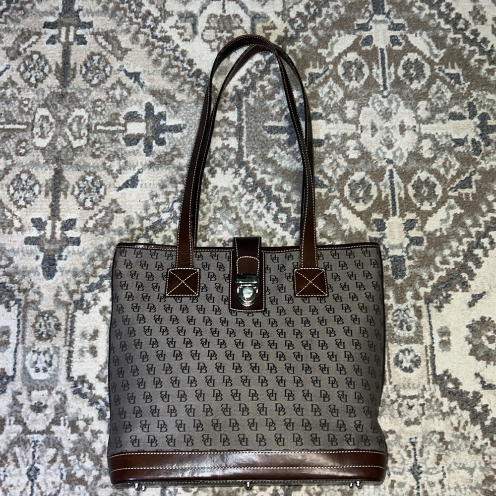 Dooney & Bourke Canvas/Leather tote